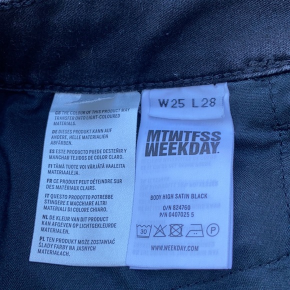 MTWTFSS WEEKDAY Black Skinny Jeans - Picture 6 of 6